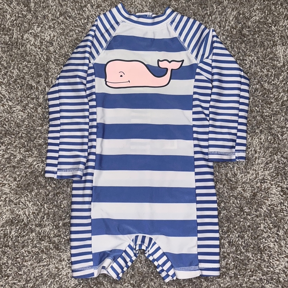 vineyard vines for Target Rashguard swimsuit 18M